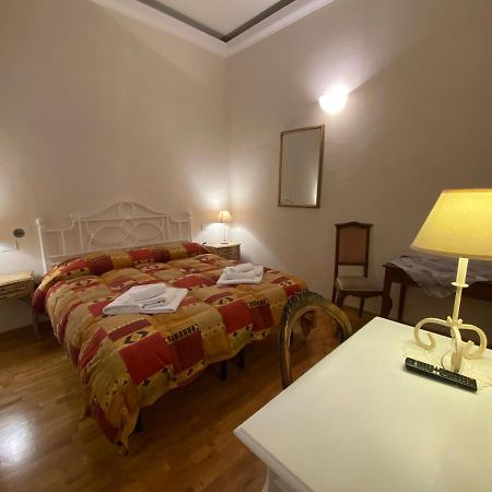 Relais Del Duomo Panzió Firenze Kültér fotó