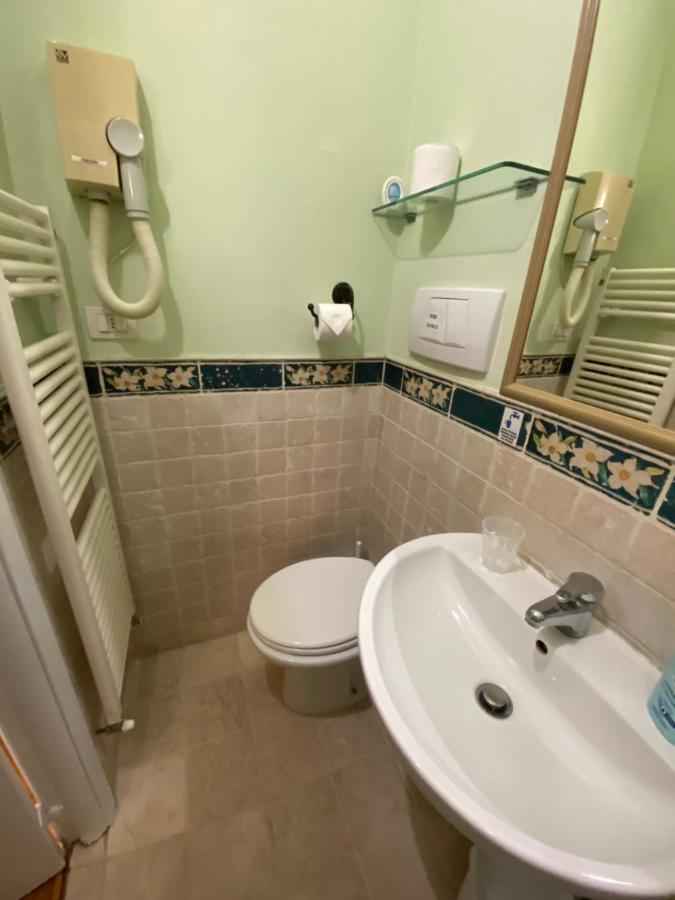 Relais Del Duomo Panzió Firenze Kültér fotó