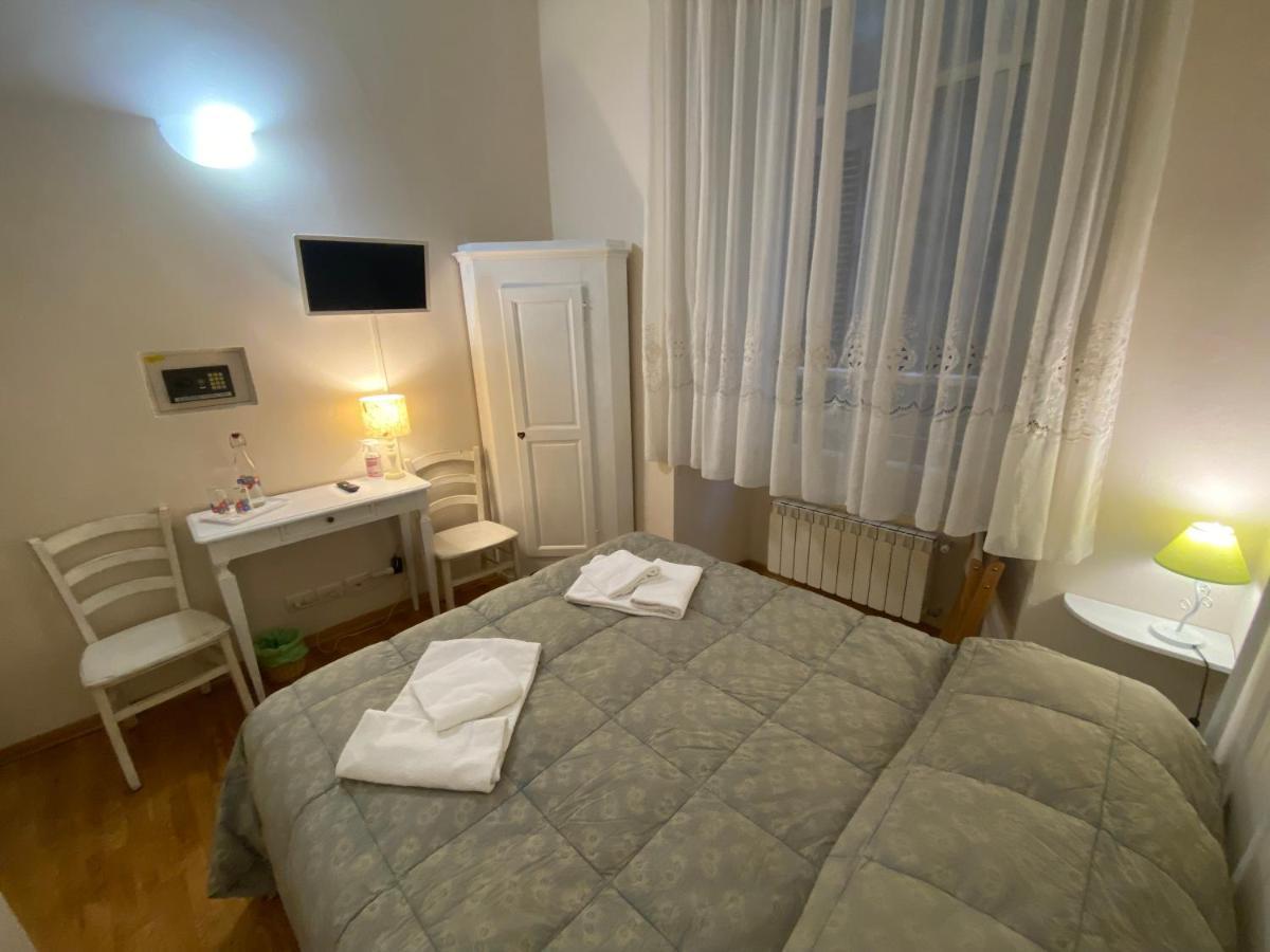Relais Del Duomo Panzió Firenze Kültér fotó